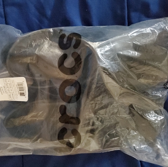 Crocs - Picture 3 of 3